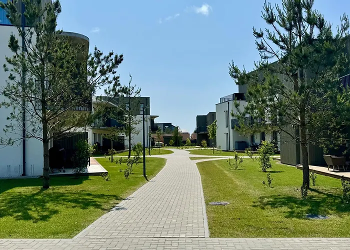 Sunny Chill Апартаменти Паланга